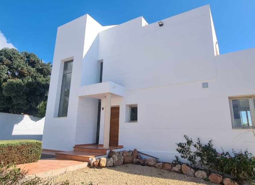 Resale - Villa - Altea - Costa Blanca