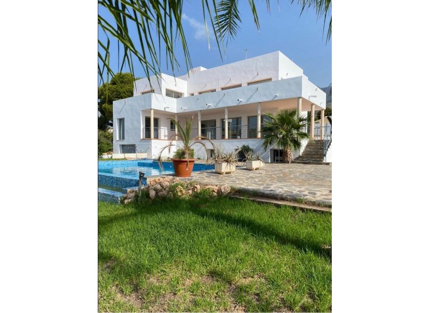 Resale - Villa - Altea - Costa Blanca