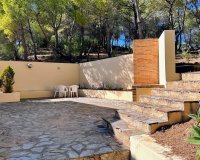 Resale - Villa - Altea