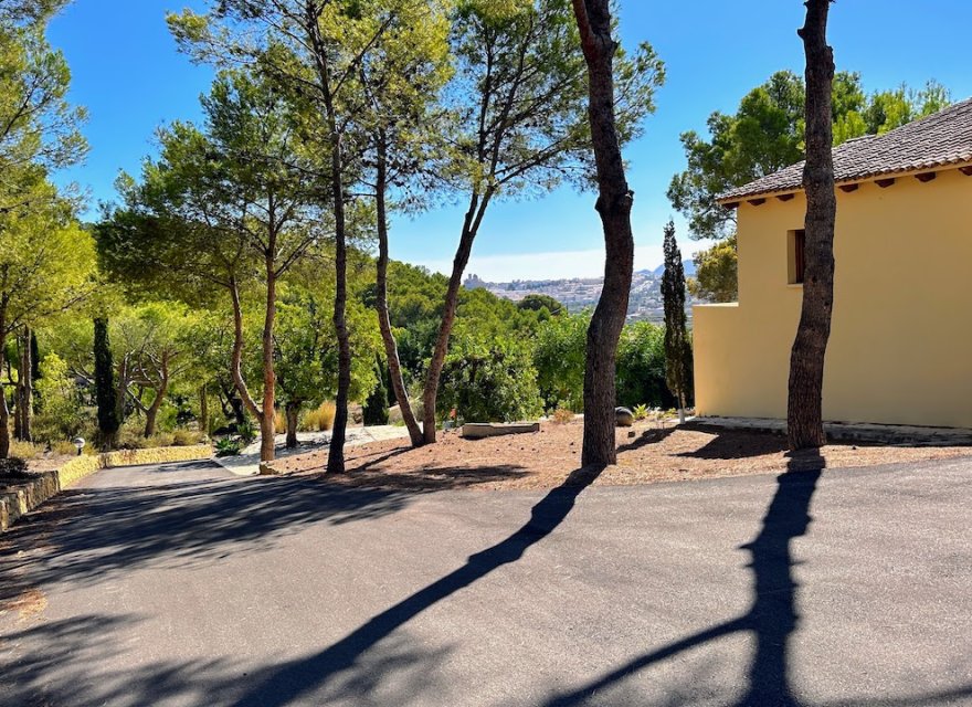 Resale - Villa - Altea