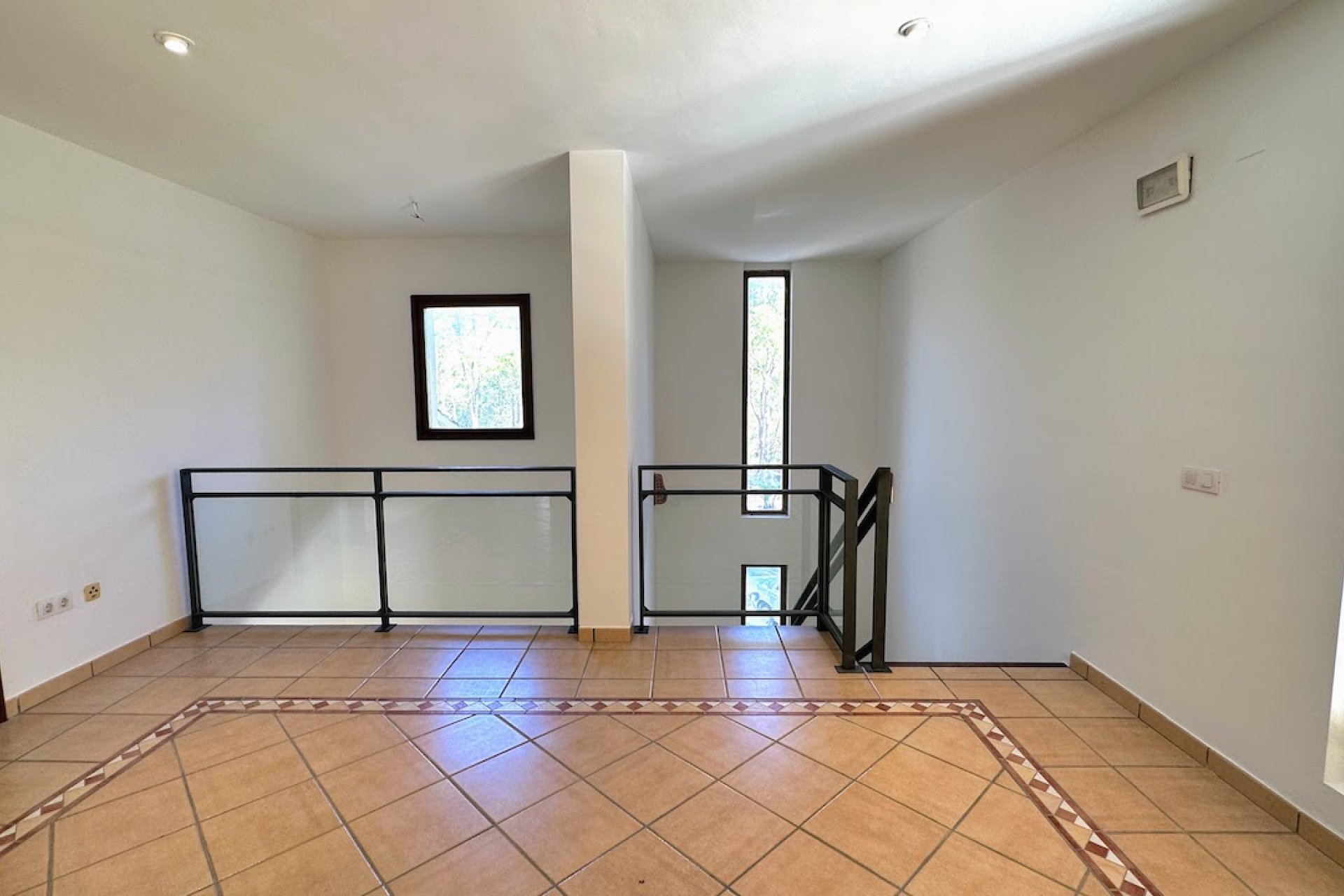 Resale - Villa - Altea