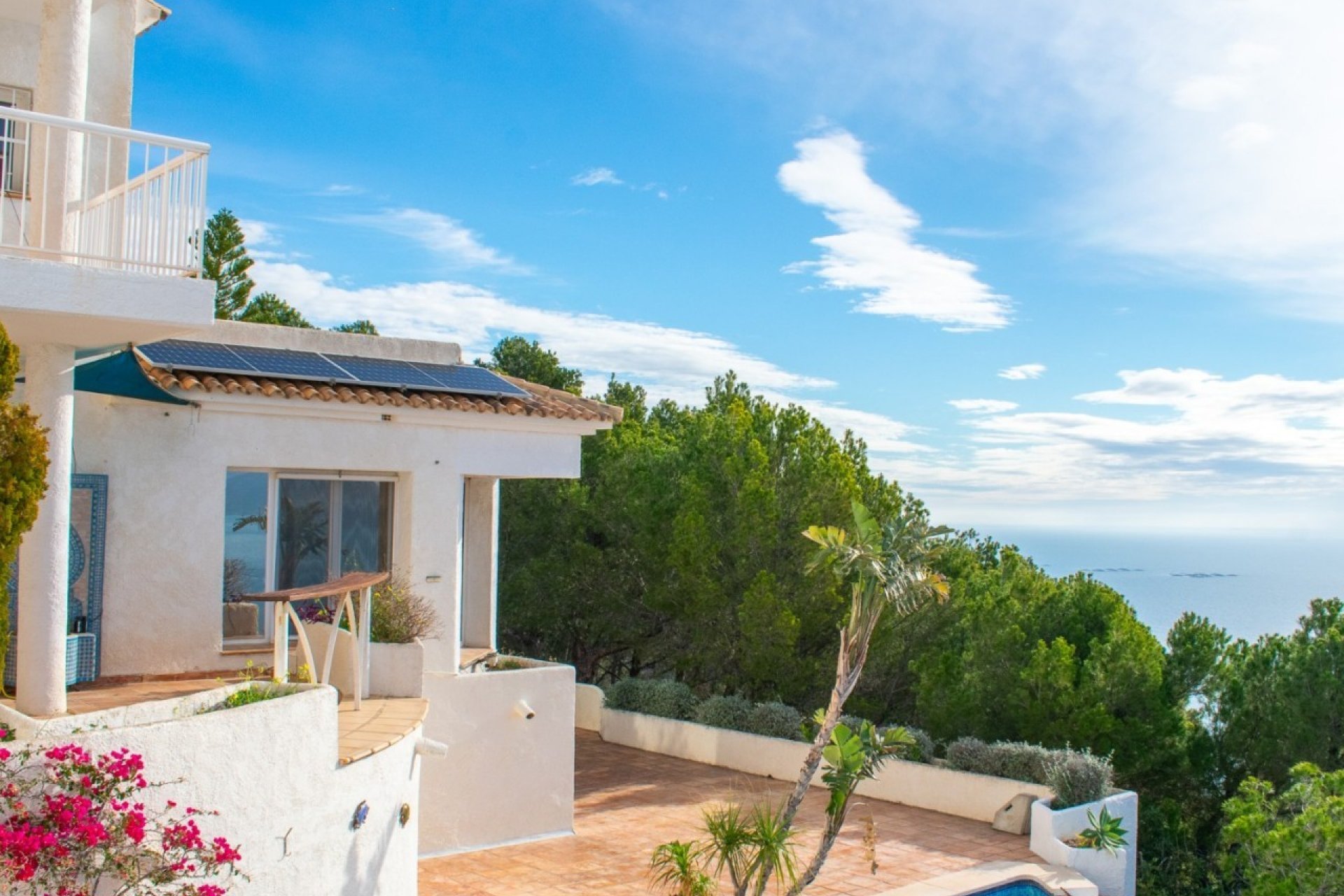 Resale - Villa - Altea