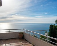 Resale - Villa - Altea