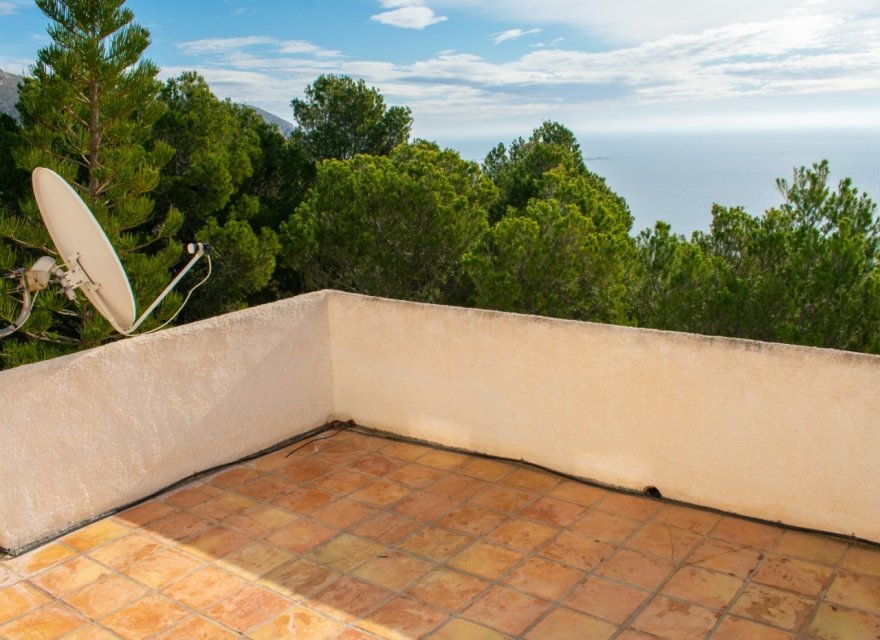 Resale - Villa - Altea