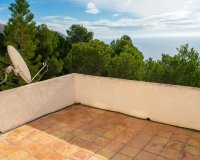 Resale - Villa - Altea