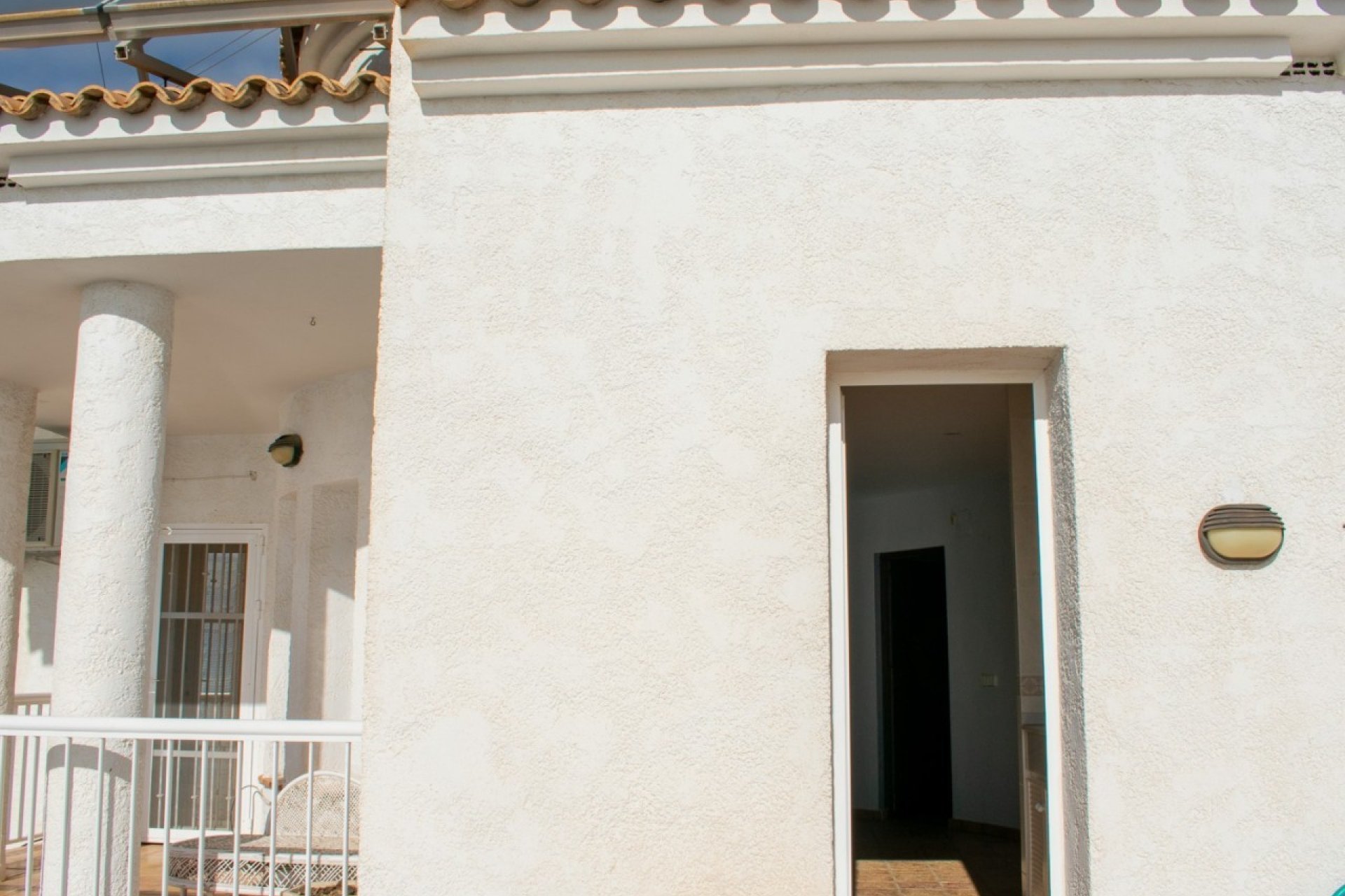 Resale - Villa - Altea