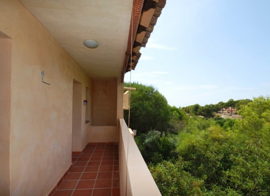 Resale - Villa - Altea