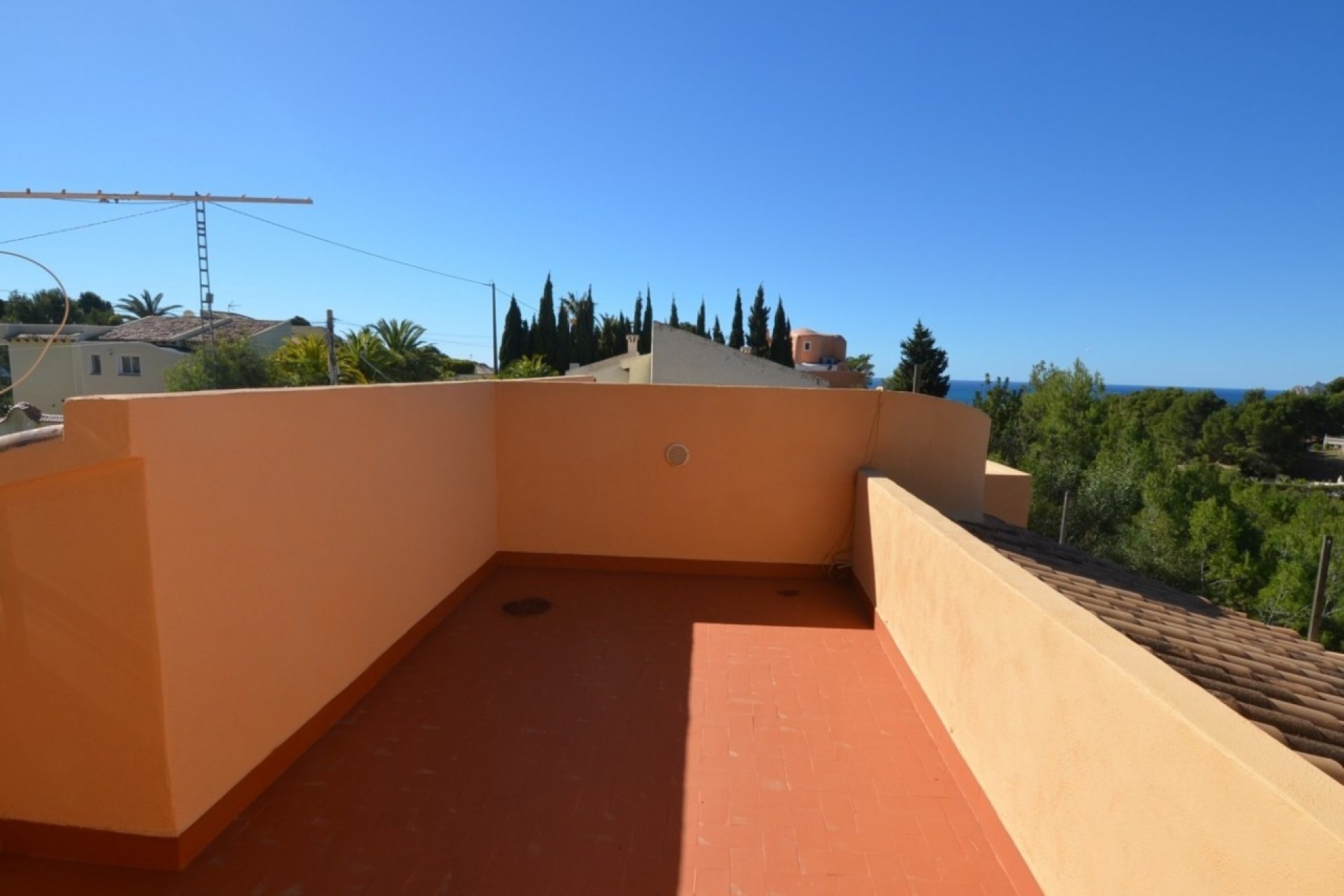 Resale - Villa - Altea