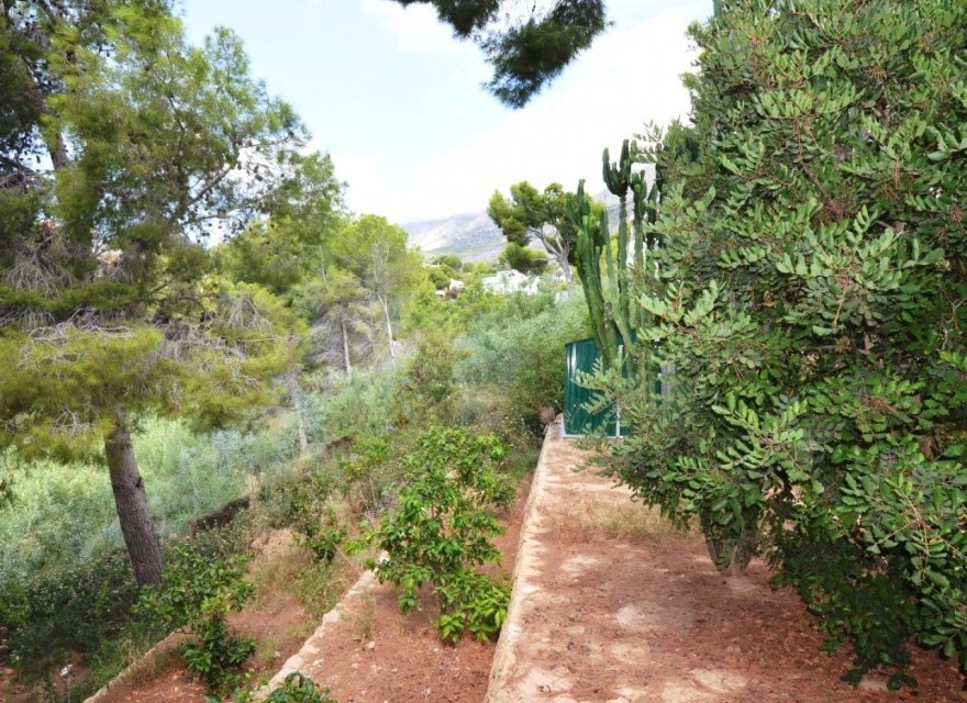 Resale - Villa - Altea