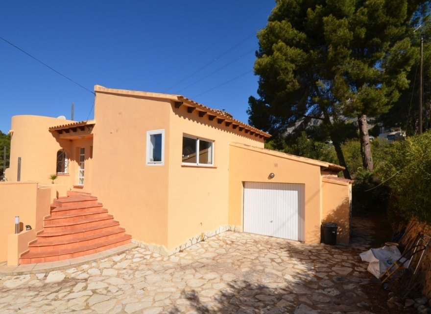 Resale - Villa - Altea