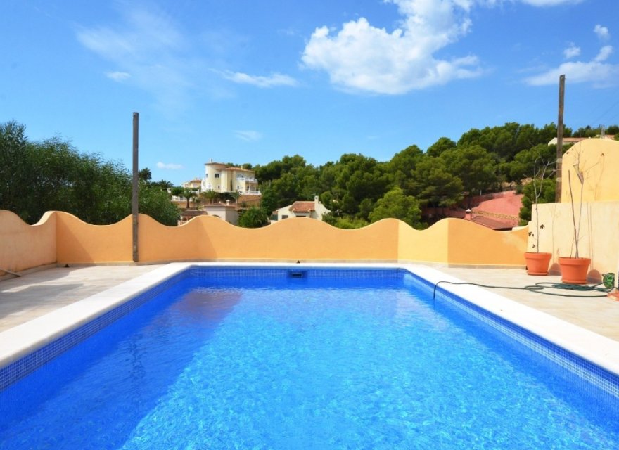 Resale - Villa - Altea