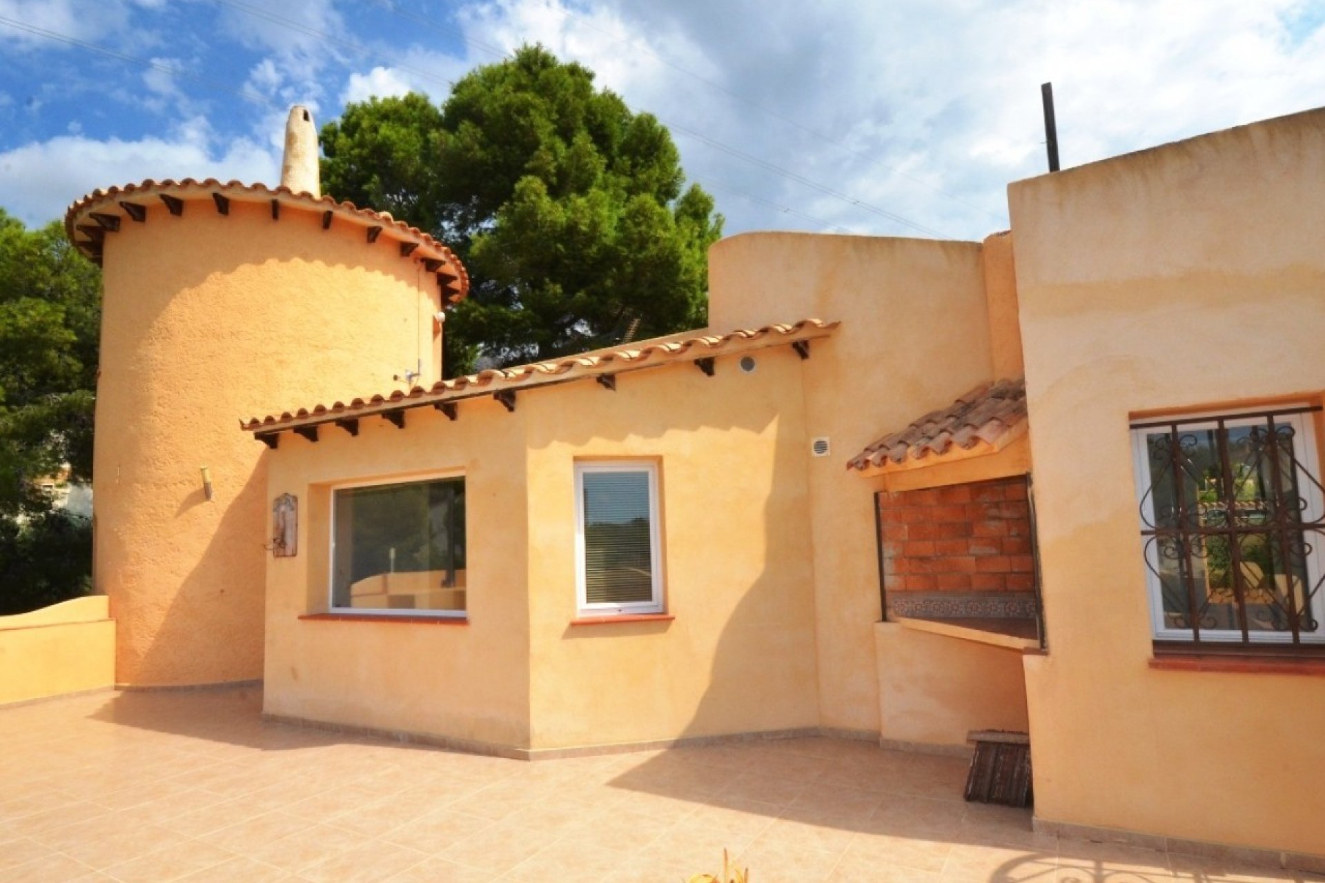 Resale - Villa - Altea