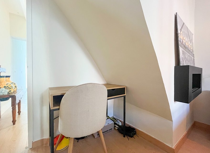 Resale - Villa - Andratx