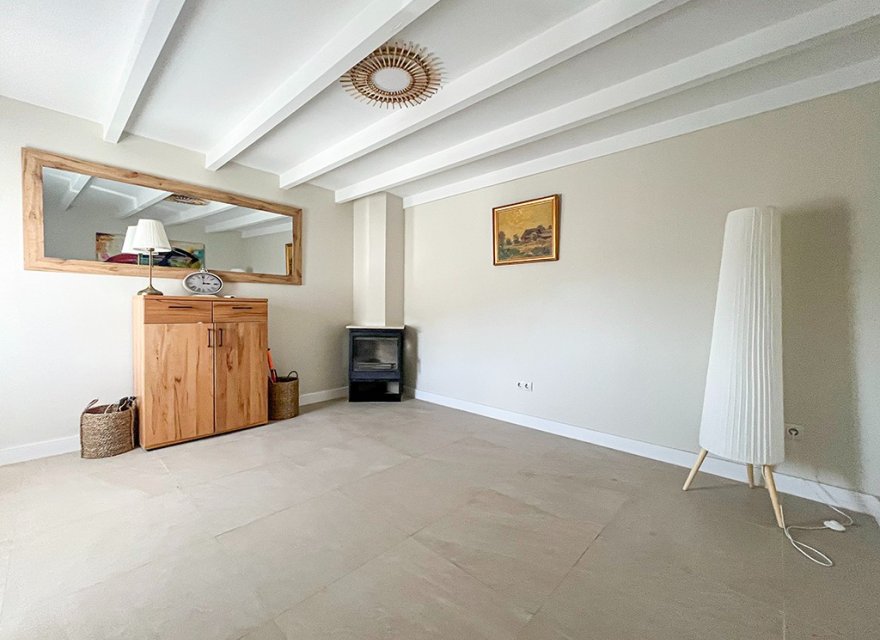 Resale - Villa - Andratx