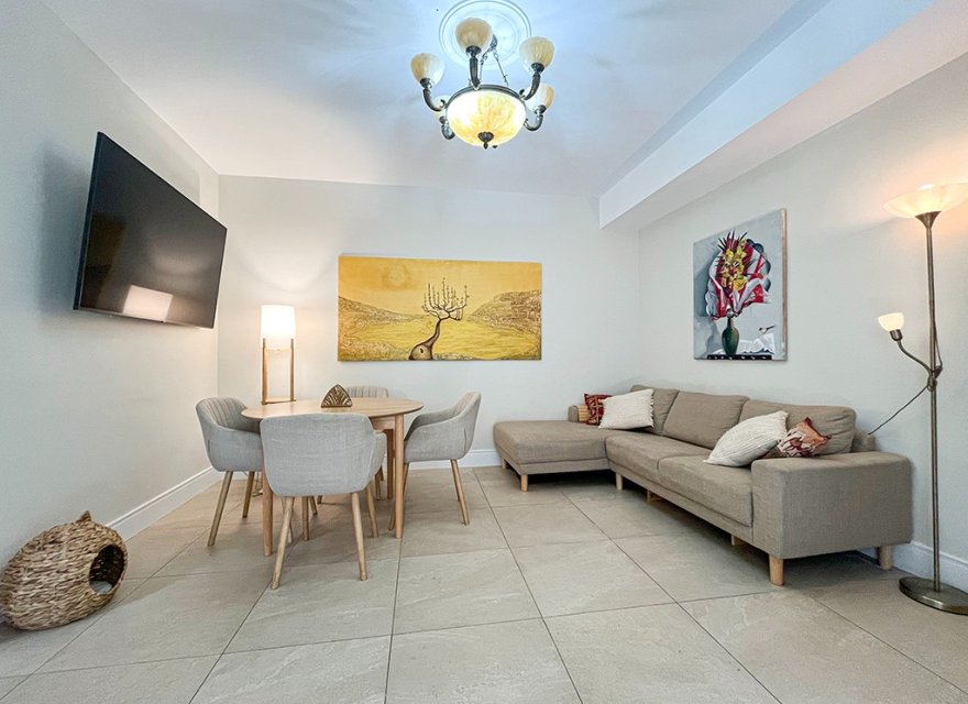 Resale - Villa - Andratx