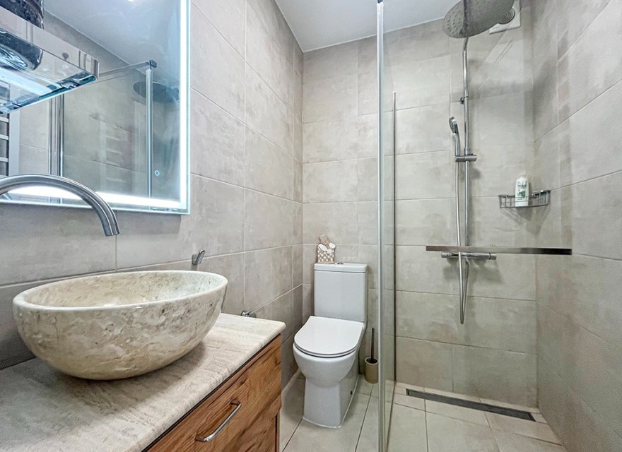 Resale - Villa - Andratx