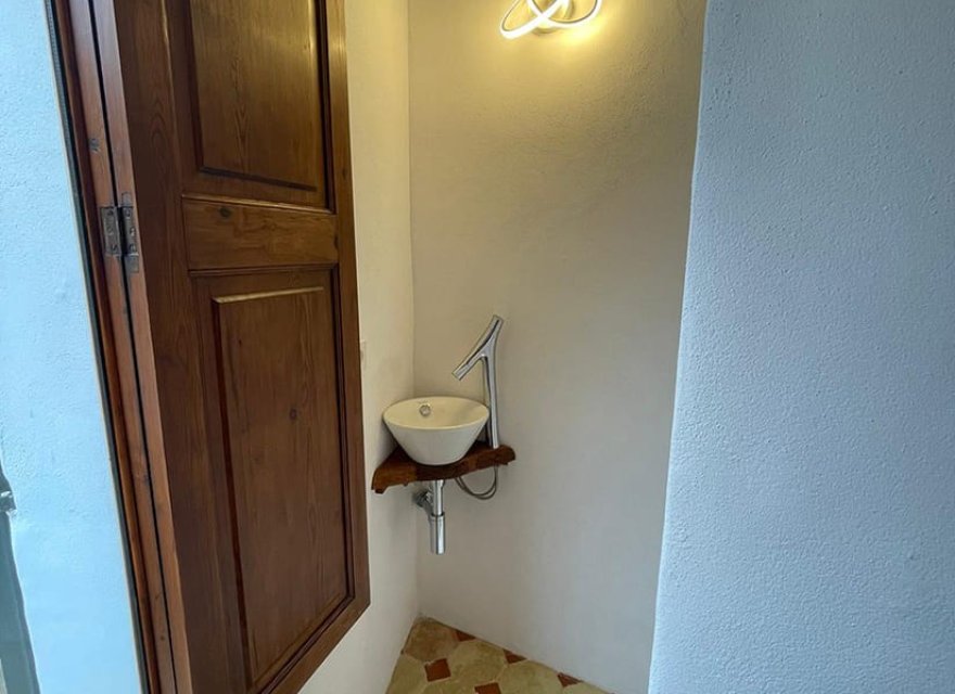 Resale - Villa - Andratx