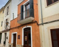 Resale - Villa - Andratx