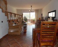 Resale - Villa - Badalona