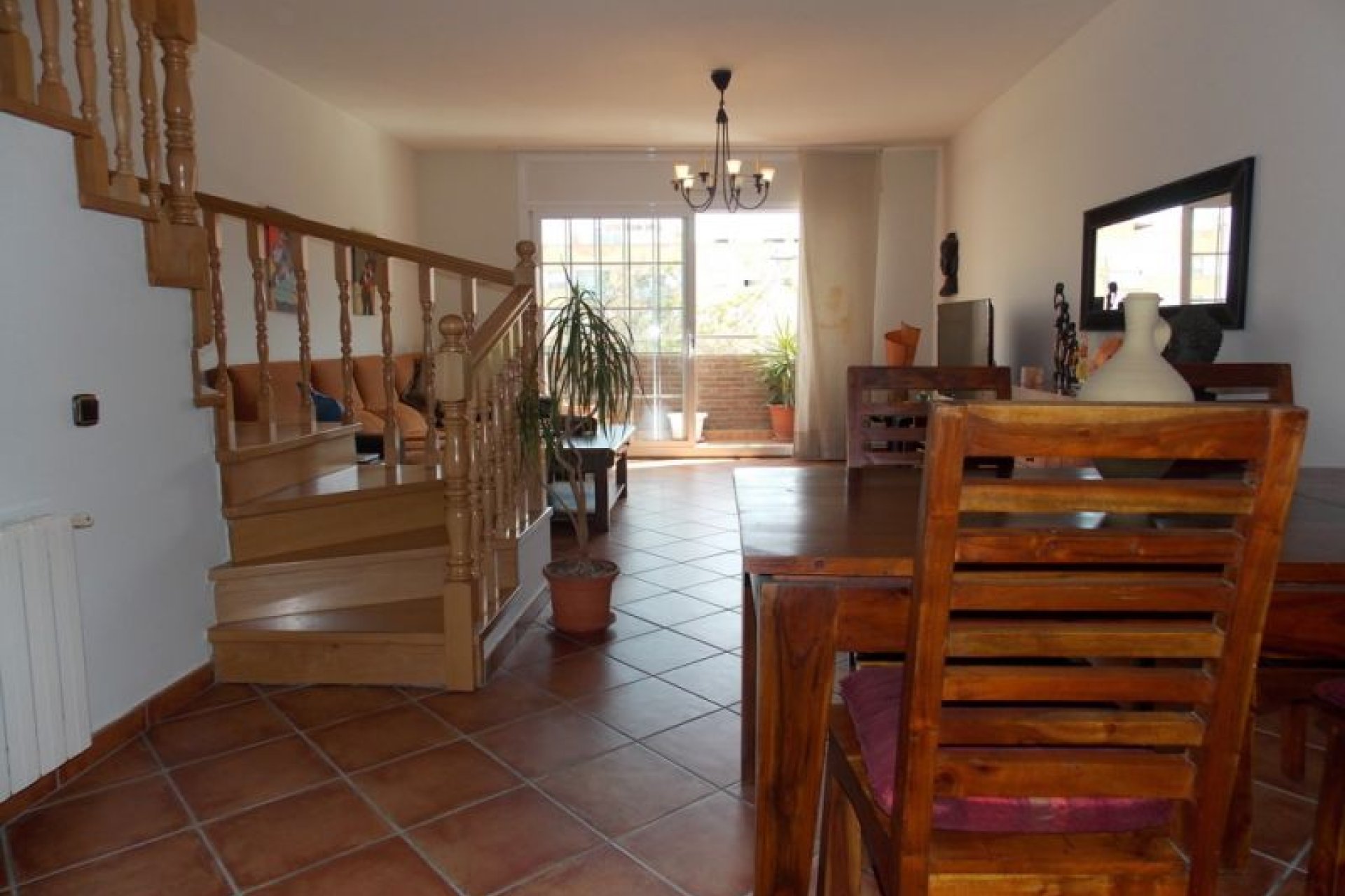 Resale - Villa - Badalona