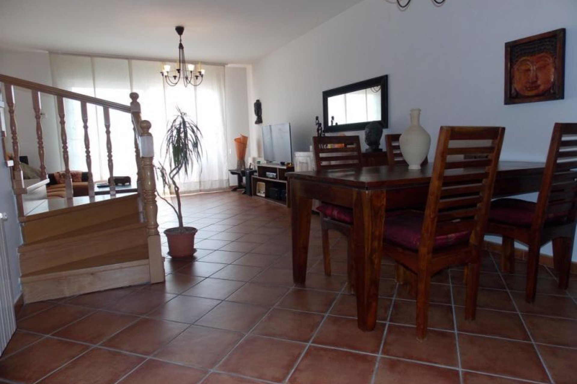 Resale - Villa - Badalona