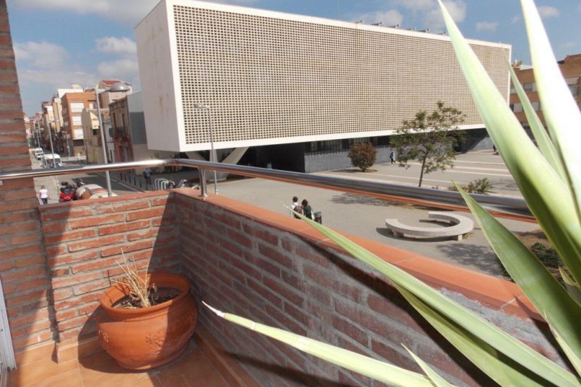 Resale - Villa - Badalona