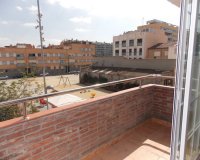 Resale - Villa - Badalona