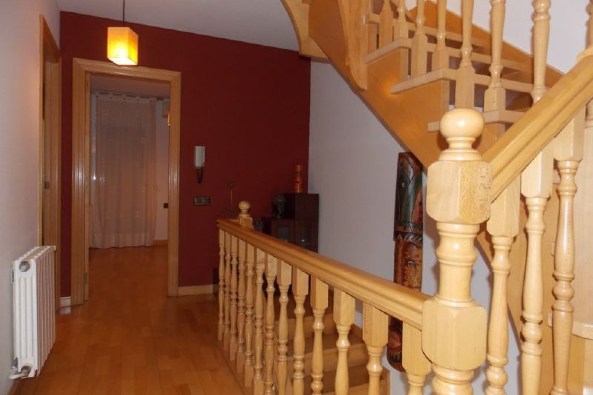 Resale - Villa - Badalona