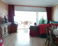 Resale - Villa - Badalona