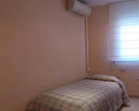 Resale - Villa - Badalona