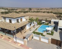 Resale - Villa - Balsicas