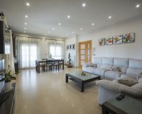 Resale - Villa - Balsicas