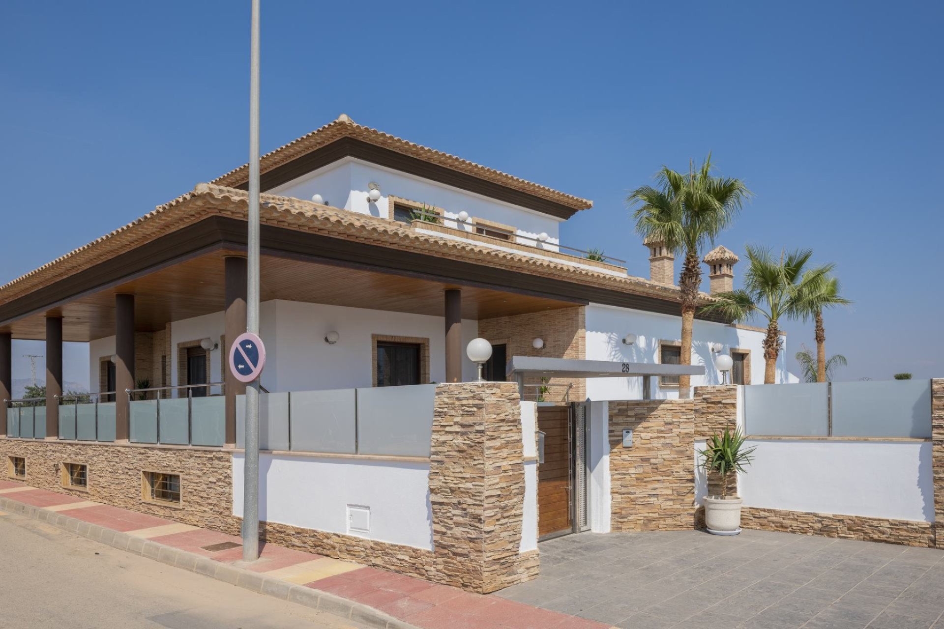 Resale - Villa - Balsicas