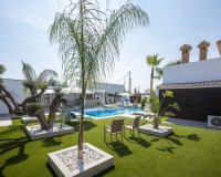 Resale - Villa - Balsicas