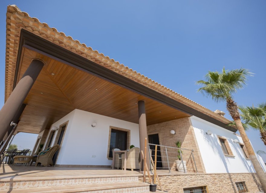 Resale - Villa - Balsicas