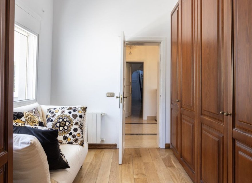 Resale - Villa - Benahavís - Costa del Sol