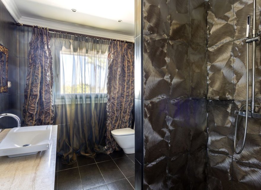 Resale - Villa - Benahavís - Costa del Sol