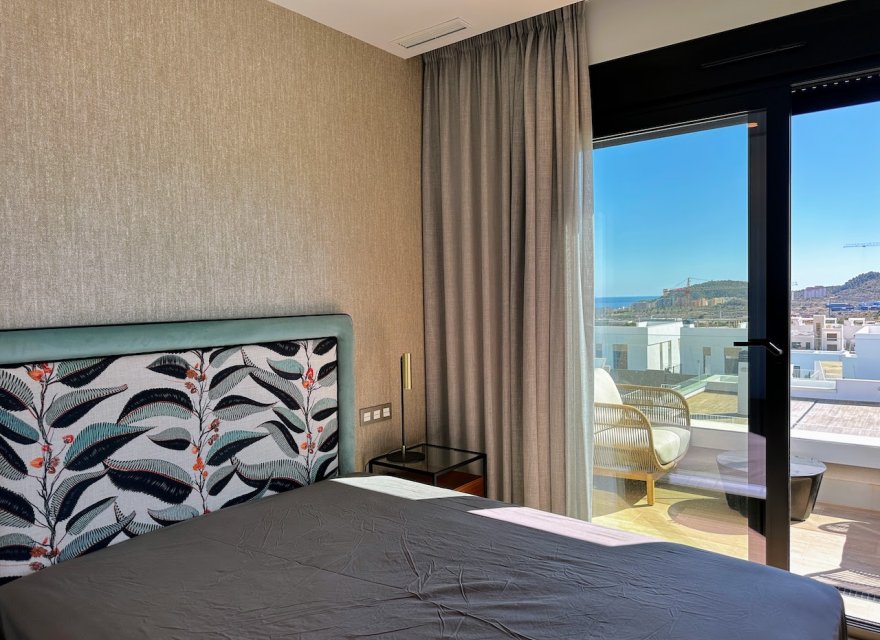 Resale - Villa - Benidorm - Bahia Golf