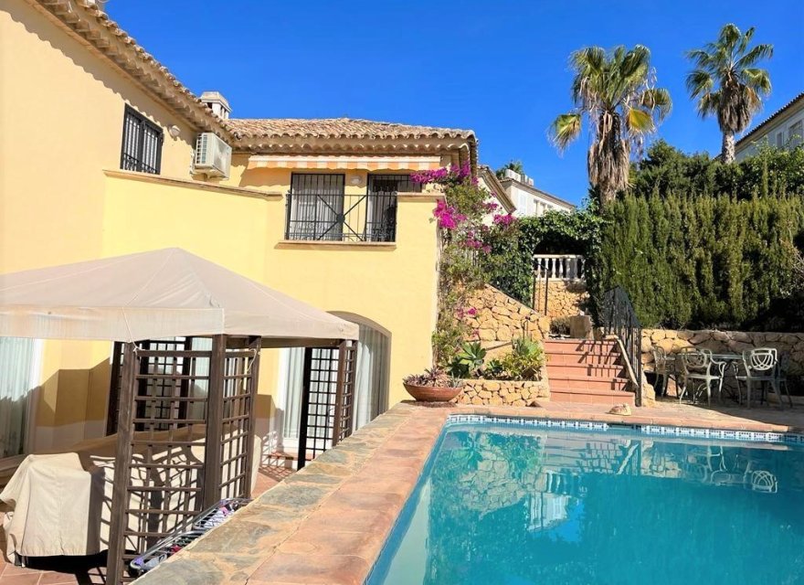 Resale - Villa - Benidorm - Bahia Golf