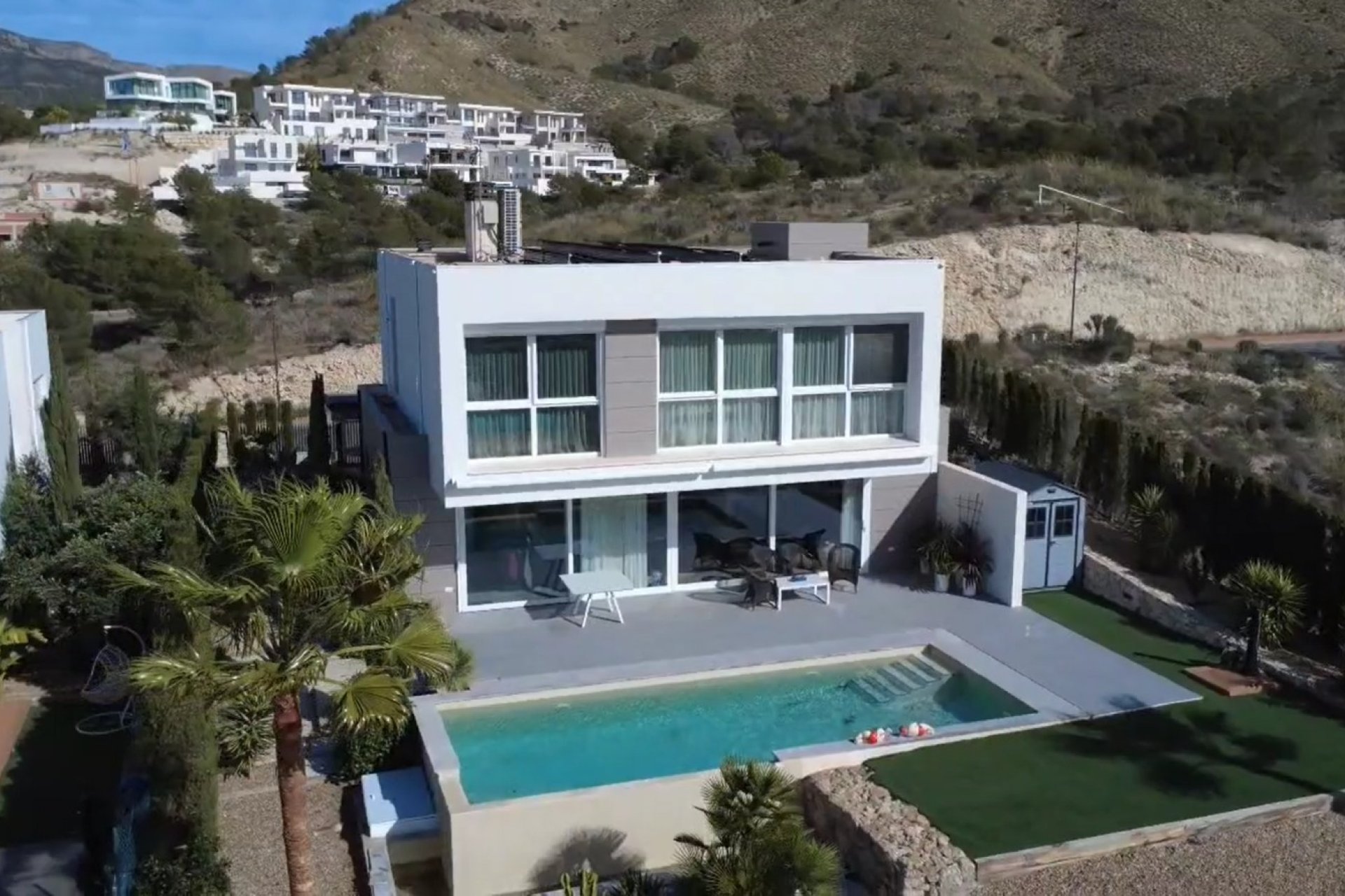 Resale - Villa - Benidorm - Costa Blanca