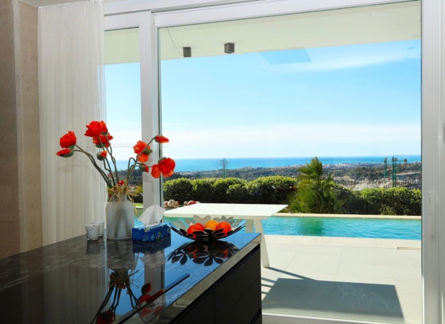 Resale - Villa - Benidorm - Costa Blanca