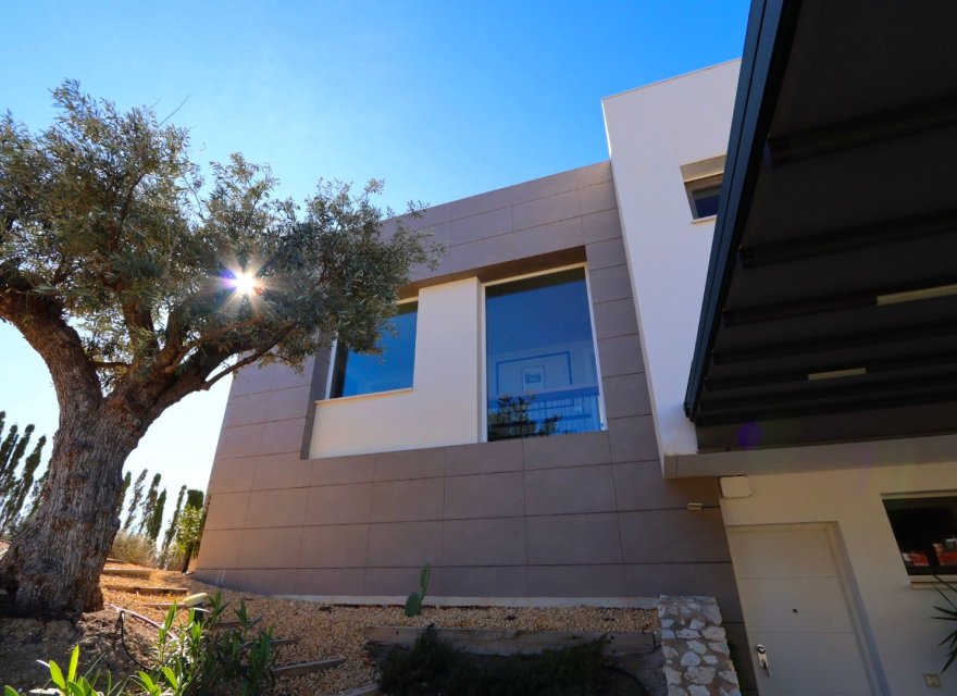 Resale - Villa - Benidorm - Costa Blanca