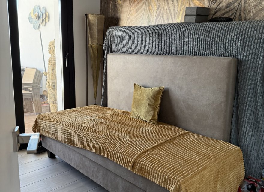 Resale - Villa - Benidorm - Costa Blanca