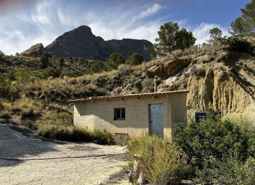 Resale - Villa - Benidorm - Costa Blanca