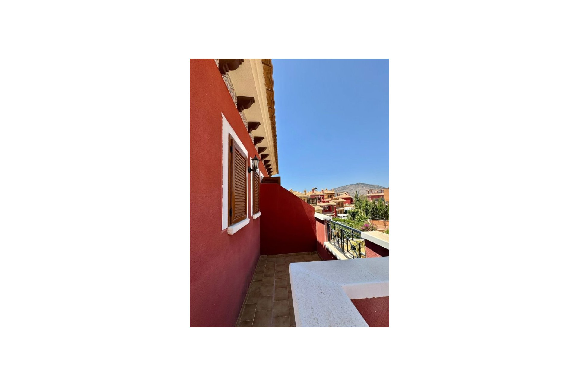 Resale - Villa - Benidorm - Costa Blanca