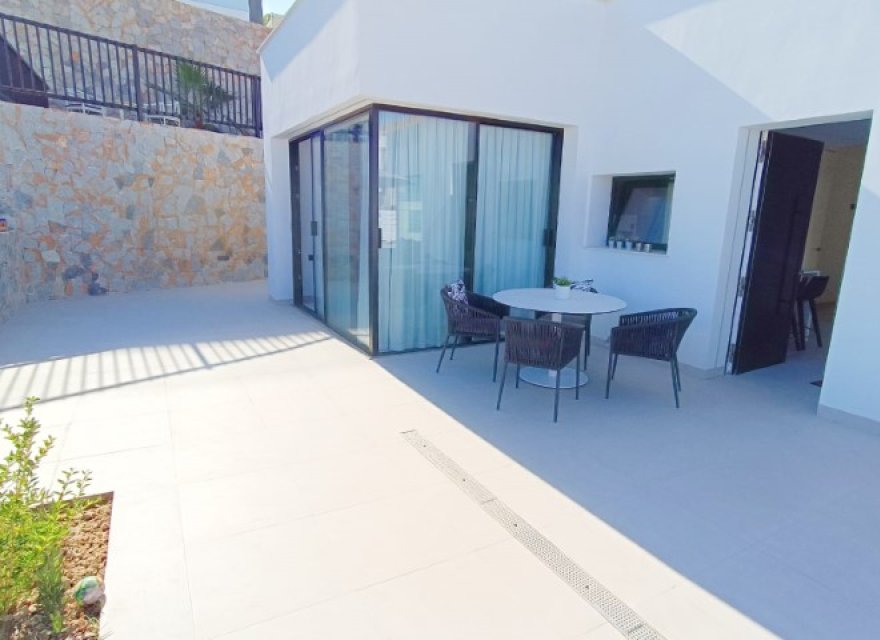 Resale - Villa - Benidorm - Costa Blanca