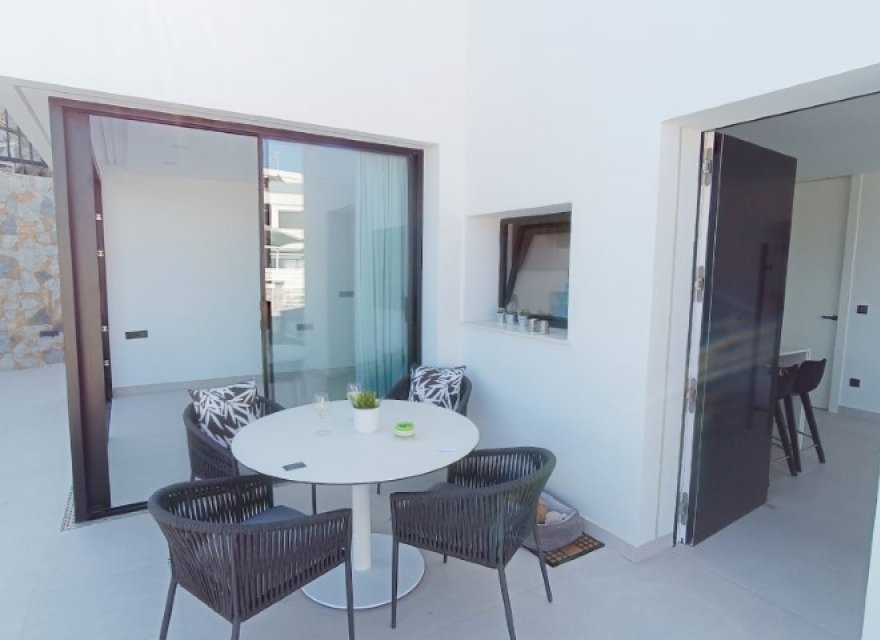 Resale - Villa - Benidorm - Costa Blanca