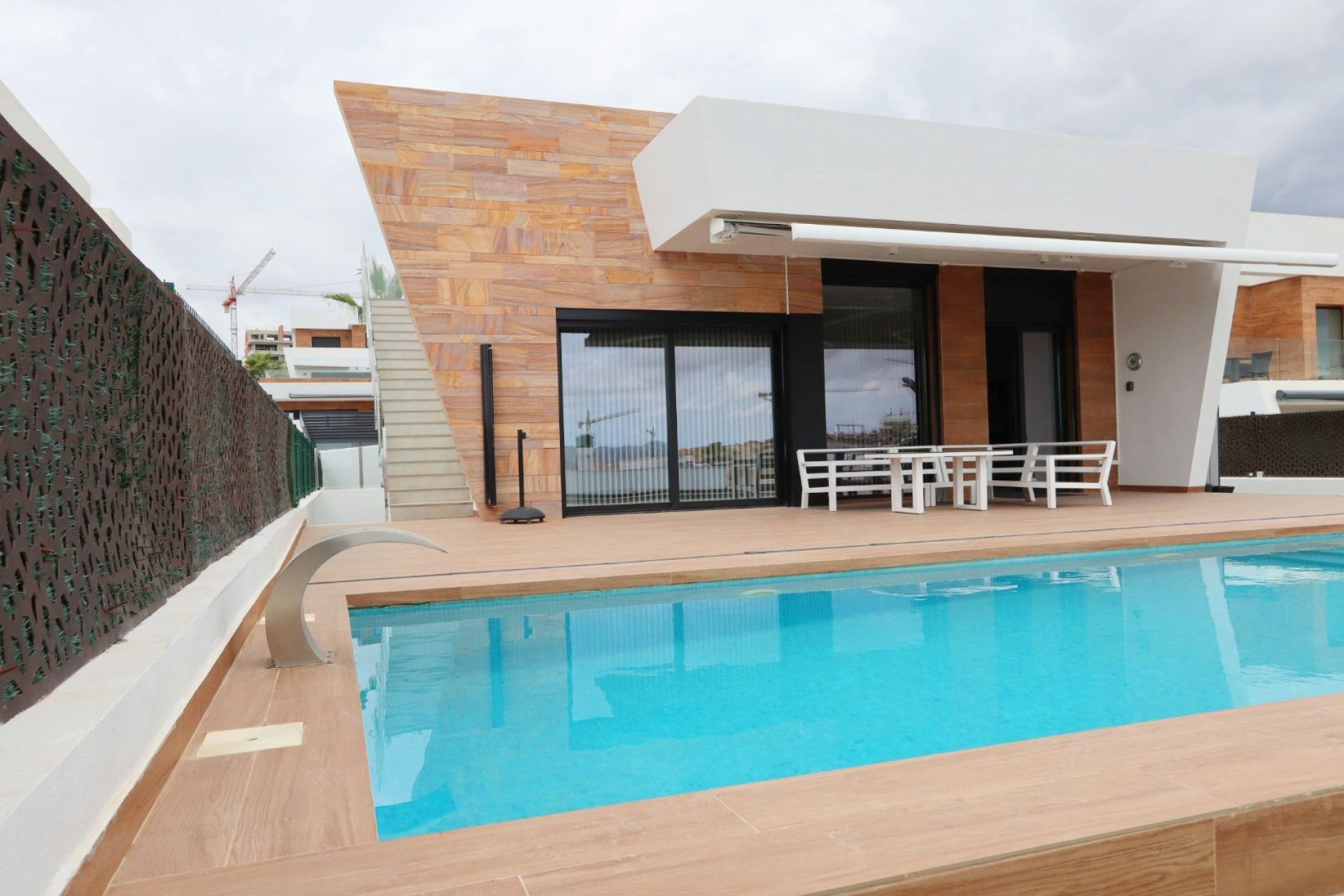 Resale - Villa - Benidorm - Costa Blanca