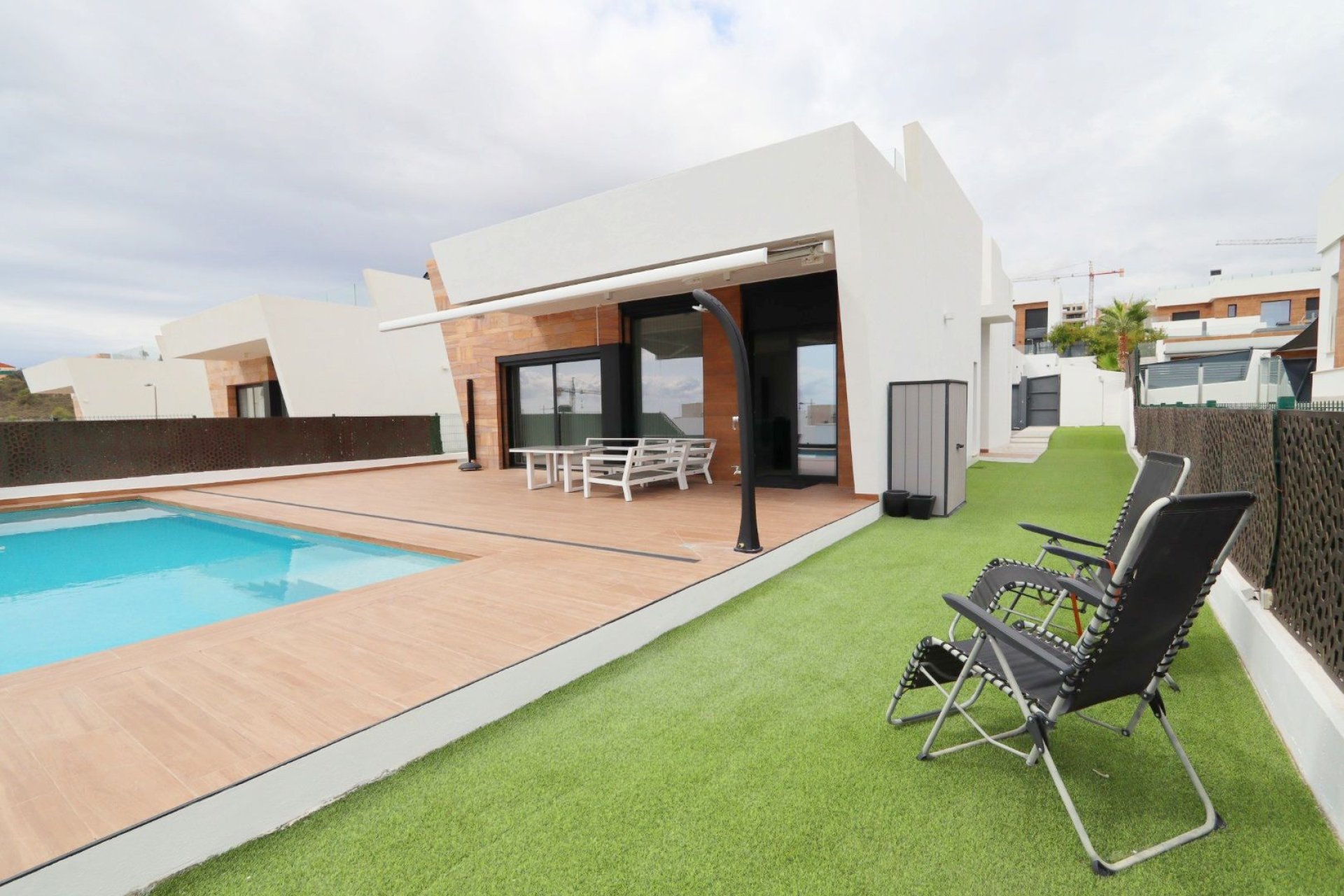 Resale - Villa - Benidorm - Costa Blanca