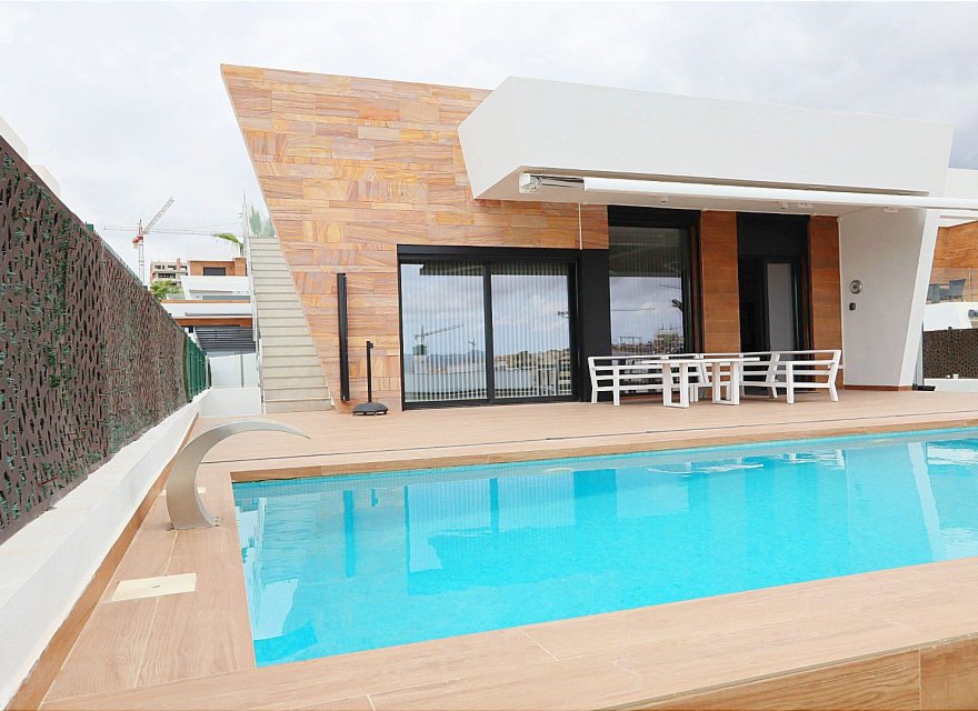 Resale - Villa - Benidorm - Costa Blanca